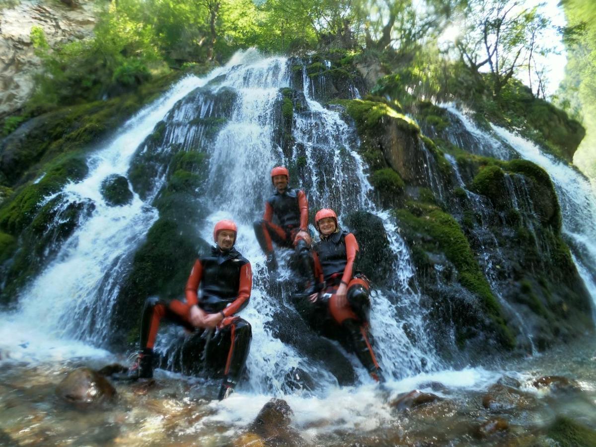 Rafting Tara Camp Highlander Hotell Bastasi Exteriör bild
